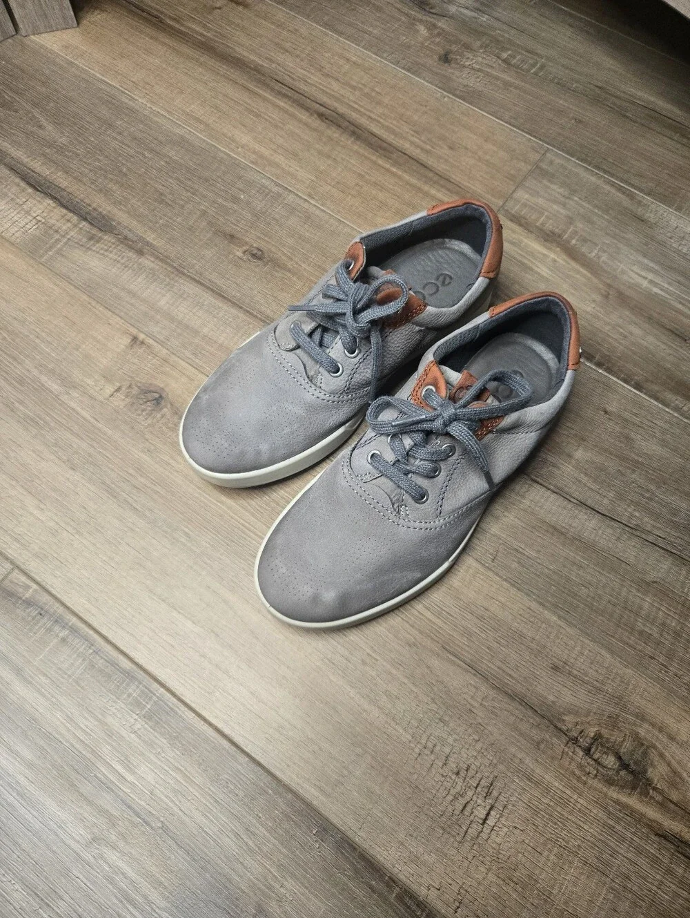 Mens Ecco gray brown sneakers size 39